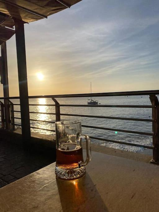 Atardecer En Playa Sardina Apartment Екстериор снимка